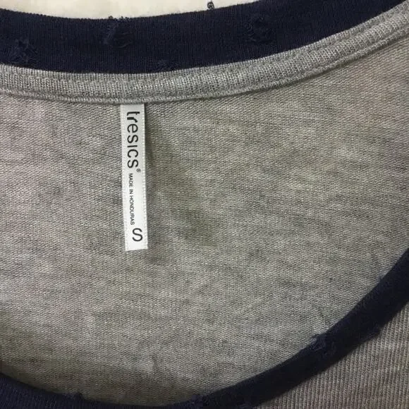 Gray Navy Lightweight Knit Distress Detailing Top - Picture 6 of 12